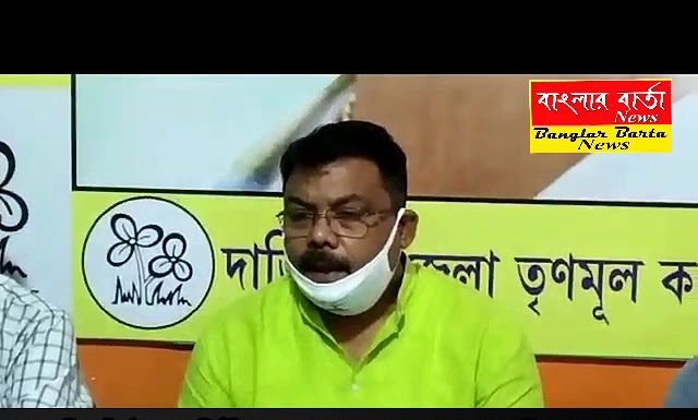 সাংবাদিক বৈঠকে ক্ষোভ উগরে দিলেন রঞ্জন সরকার।