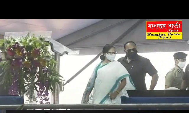 রাজ্যের মুখ্যমন্ত্রী মমতা বন্দ্যোপাধ্যায় এর জনসভা দুর্গাপুরের রানীগঞ্জে।