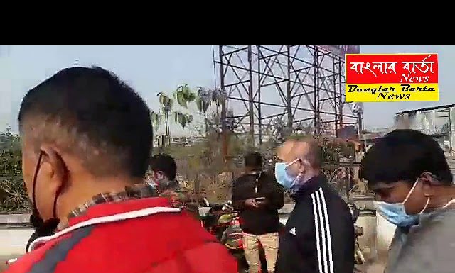 পথসাথী পরিদর্শনে রাজ্যের পর্যটন মন্ত্রী গৌতম দেব।