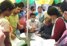 শিলিগুড়ির ৩১নং ওয়ার্ডে ৮০ টি পরিবারকে নিঃশর্ত জমির দলিল প্রদান কর্মসূচি।