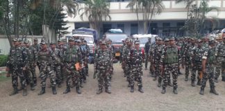 শিলিগুড়ি হিন্দি হাই স্কুলে এসে পৌঁছলো কেন্দ্র বাহিনী