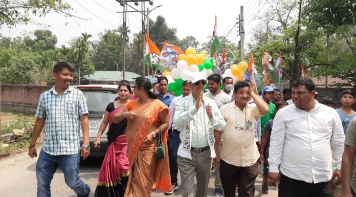 ডাবগ্রাম ফুলবাড়ি তৃণমূল কংগ্রেস প্রার্থী গৌতম দেব এর ভোট প্রচার
