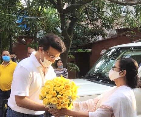 সৌরভকে জন্মদিনের শুভেচ্ছা জানালেন মুখ্যমন্ত্রী