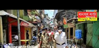 পুলিশের পক্ষ থেকে সচেতনতামূলক মাইকিং করা হয় শিলিগুড়ি বিধান মার্কেট এলাকায়