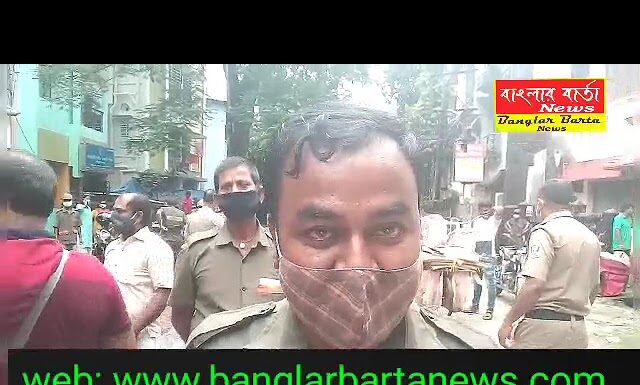 এক গ্রাহক গ্যাস ডেলিভারি ম্যানকে মারধর করার অভিযোগ, প্রকাশ্যে ক্ষমা চাওয়ার পরে পরিস্থিতি শান্ত হয়।