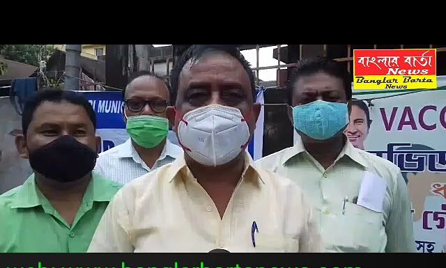 শিলিগুড়ি 40 নম্বর ওয়ার্ডে বিনামূল্যে ভ্যাকসিন শিবির।
