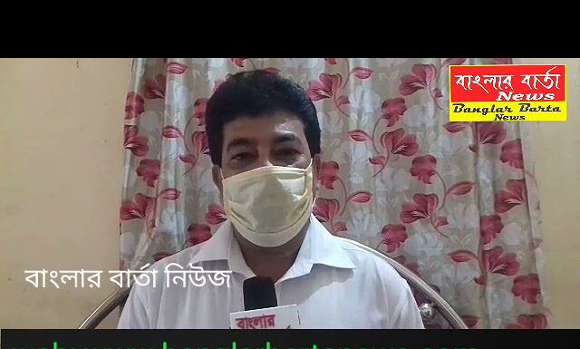 দুর্গাপুরের দেবস্মিতা শারীরিক প্রতিবন্ধকতা কে হার মানিয়ে আজ এক সফল বাচিক শিল্পী।