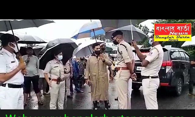 এক টানা বর্ষণের ফলে মাটিগাড়া বালাসন ব্রিজ ক্ষতিগ্রস্ত