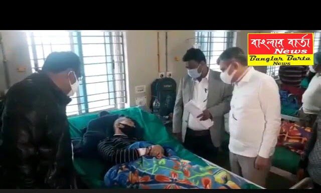 গতকাল ময়নাগুড়িতে ভয়াবহ রেল দুর্ঘটনার পর আজ ঘটনাস্থল পরিদর্শনে আসেন রেলমন্ত্রী।