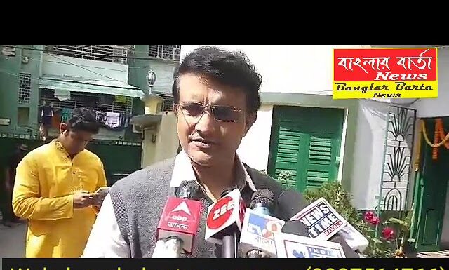 সৌরভ গাঙ্গুলী বাগদেবীর আরাধনায়।