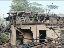 কাঁথিতে অভিষেক বন্দ্যোপাধ্যায় এর সভার আগেই বোমা বিস্ফোরণে উড়লো এক বাড়ি।