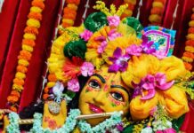 শিলিগুড়ি ইস্কন মন্দির আজ থেকে শুরু হলো চন্দন যাত্রা।