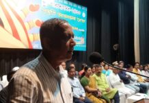 মেয়র গৌতম দেবের উপস্থিতিতে আগামী দূর্গা পূজার প্রস্তুতি শিলিগুড়ি দীনবন্ধু মঞ্চে।