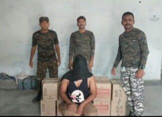 অবৈধ ১৮ কার্টুন মদ উদ্ধার করল আবগারি দপ্তর। এই ঘটনায় গ্রেপ্তার এক ব্যক্ত।