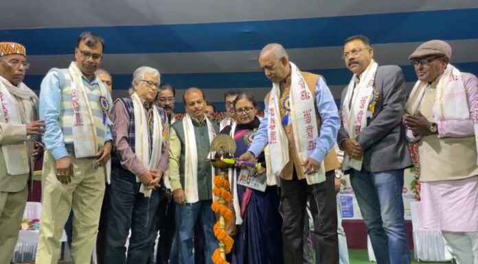 শিলিগুড়িতে উত্তরবঙ্গ বইমেলা-২০২৩ এর শুভ উদ্বোধন হল।