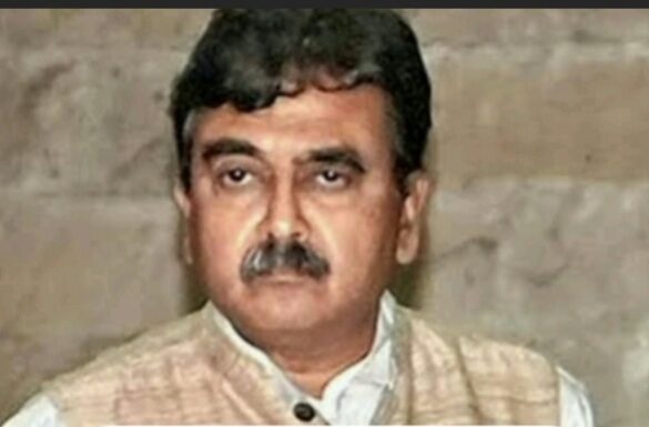 প্রাক্তন বিচারপতি অভিজিৎ গাঙ্গুলী বিজেপিতে যোগদান করলেন।