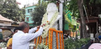 বিদ্রোহী কবি কাজী নজরুল ইসলামের ১২৬ তম জন্ম জয়ন্তী পালিত হল।