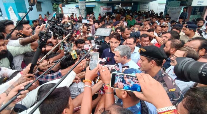 ভয়াবহ রেল দুর্ঘটনার পর শিলিগুড়িতে কেন্দ্রীয় রেলমন্ত্রী।