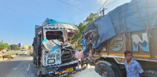 ফুলবাড়ীর উত্তর কন্যার কাছে দুর্ঘটনা