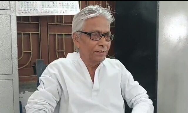 বঙ্গরত্ন ফেরানোর সিদ্ধান্ত নিলেন পরিমল দে।