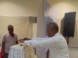 মাতৃভাষা দিবসে রামকিঙ্কর হলে মেয়র গৌতম দেব।